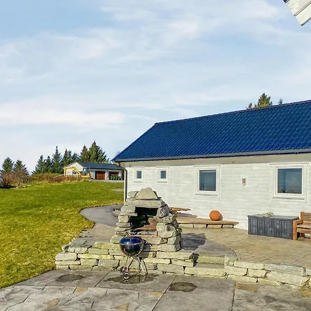 Casa de Férias 5 Bedroom Beautiful In *